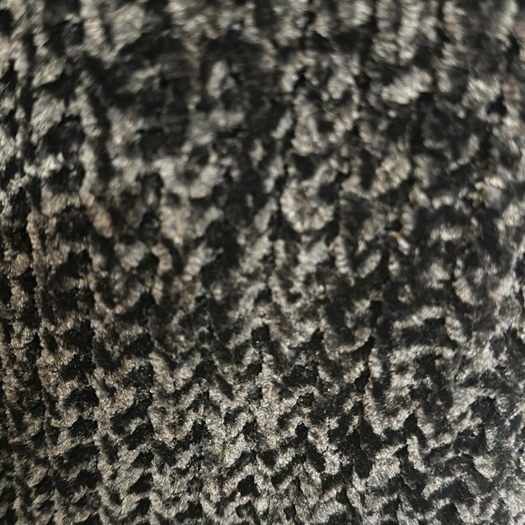 G.I.L.I. Open-Front Chenille Cardigan with Fringe Detail XXS LEFT ONLY ONE! - Picture 5 of 8